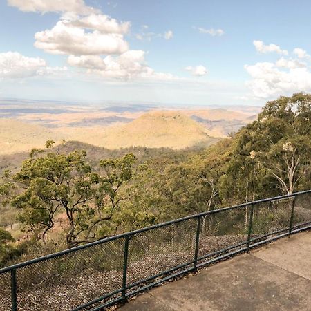 Picnic Point Villas Toowoomba Exteriör bild
