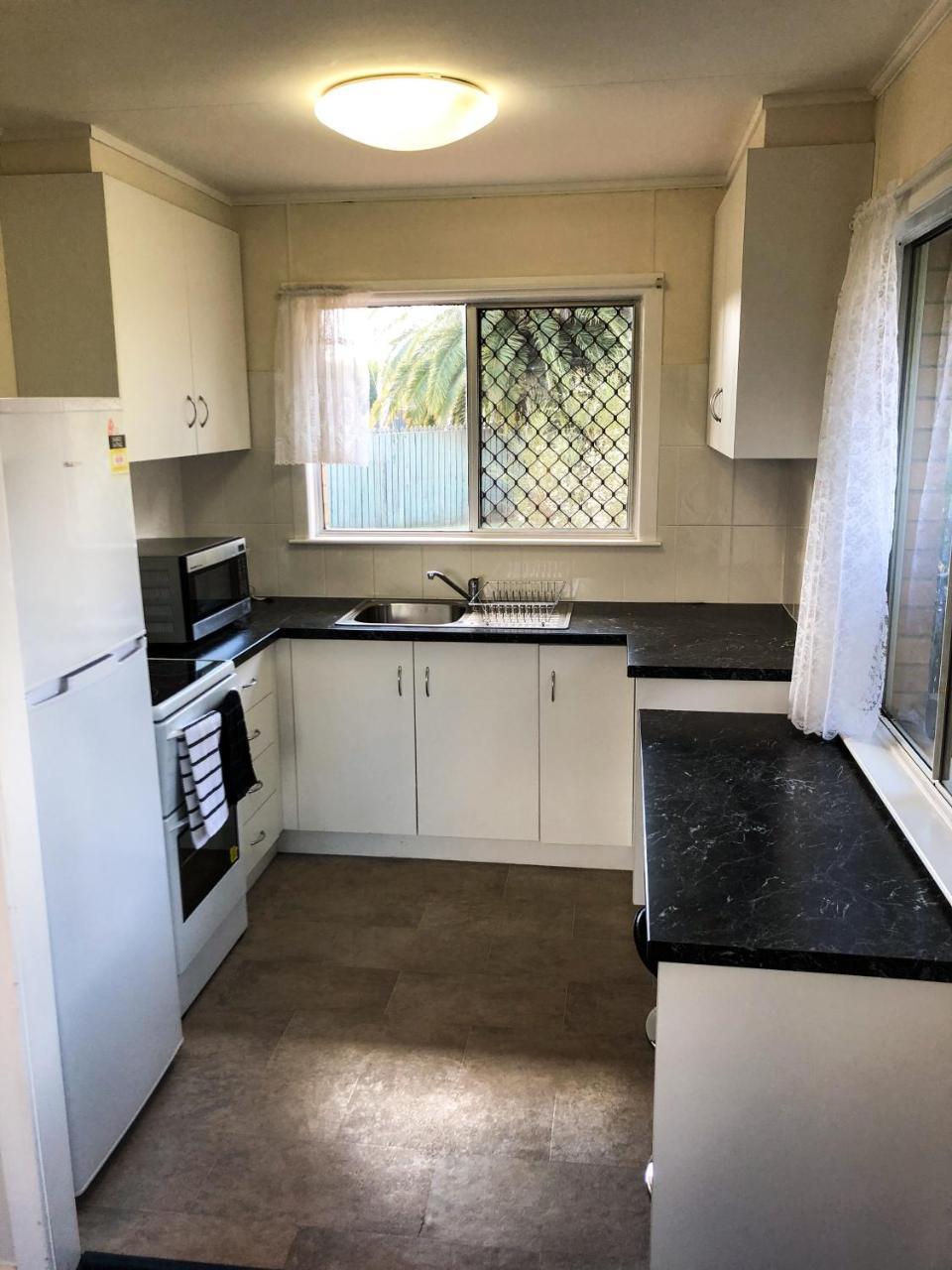 Picnic Point Villas Toowoomba Exteriör bild