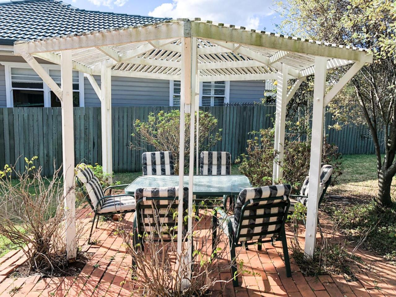 Picnic Point Villas Toowoomba Exteriör bild